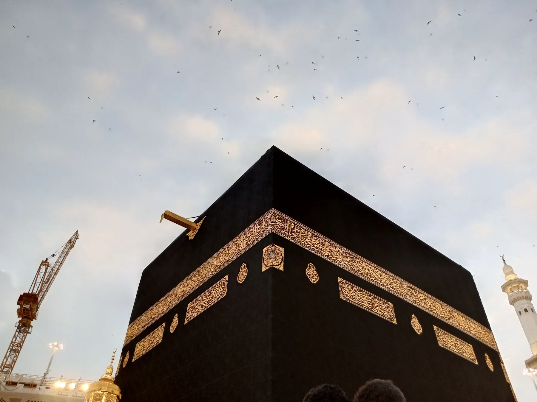 Pilgrims at Masjid an-Nabawi in Madinah